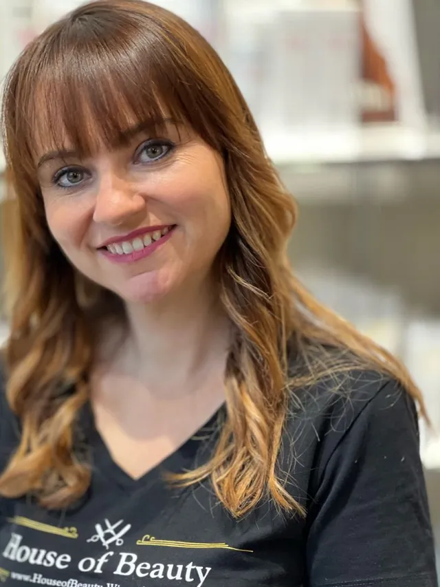 Porträt von Sandra Morf, Inhaberin des House of Beauty